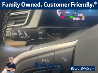 2025 Volkswagen Atlas Cross Sport 2.0T SE w/Technology