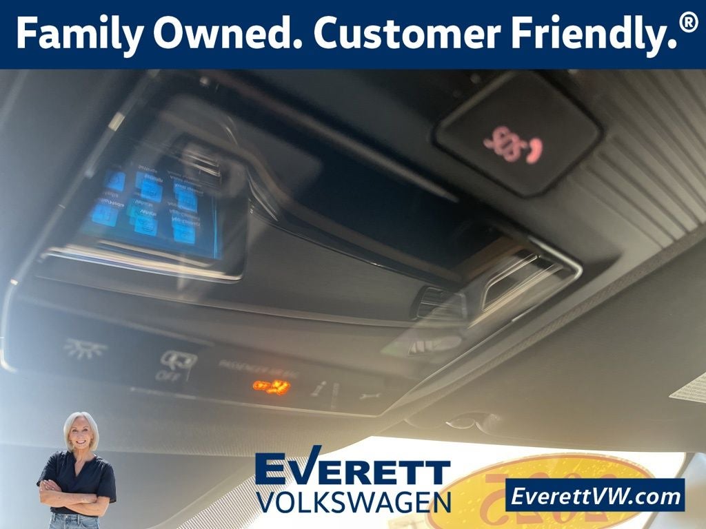 2025 Volkswagen Atlas Cross Sport 2.0T SE w/Technology