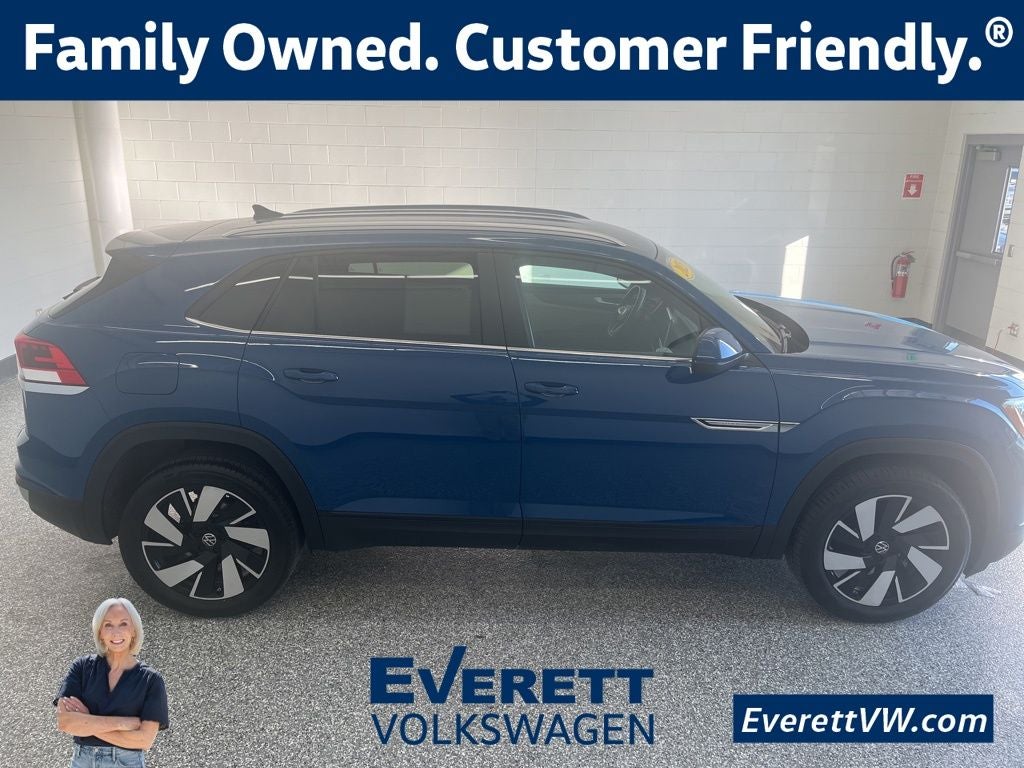 2025 Volkswagen Atlas Cross Sport 2.0T SE w/Technology
