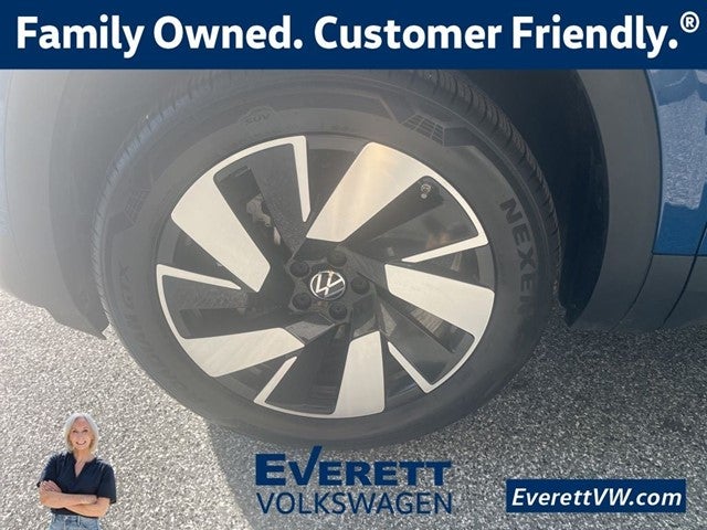 2025 Volkswagen Atlas Cross Sport 2.0T SE w/Technology