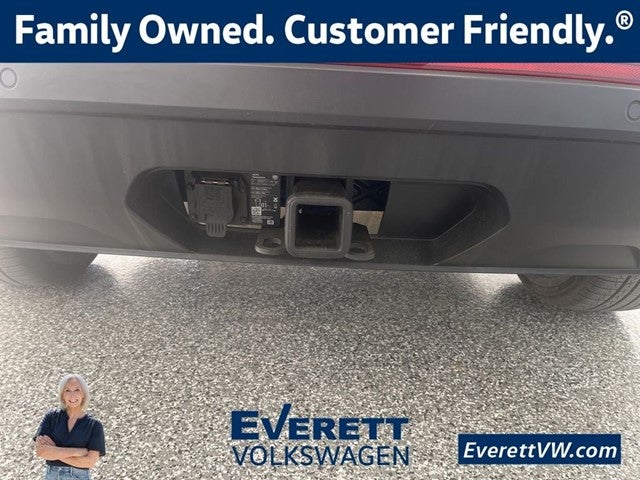 2025 Volkswagen Atlas Cross Sport 2.0T SE w/Technology