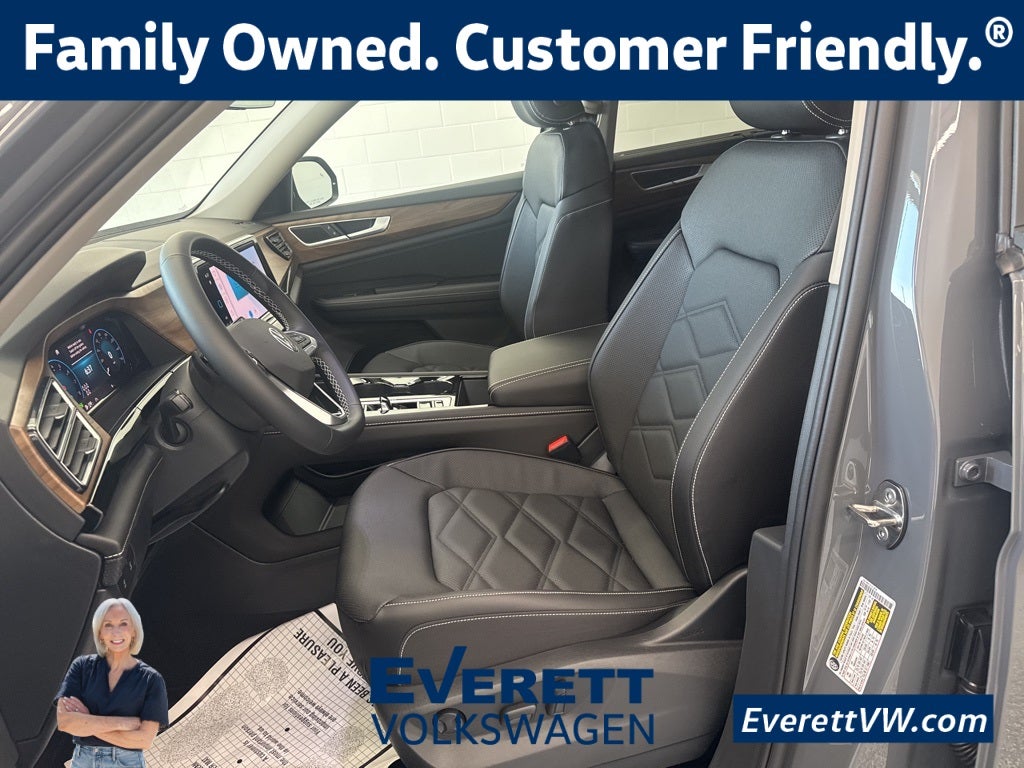 2026 Volkswagen Atlas 2.0T SE w/ Technology