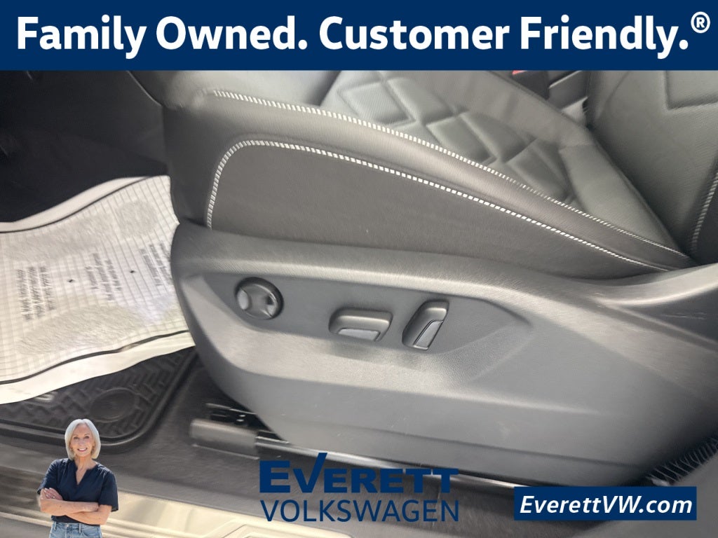 2026 Volkswagen Atlas 2.0T SE w/ Technology