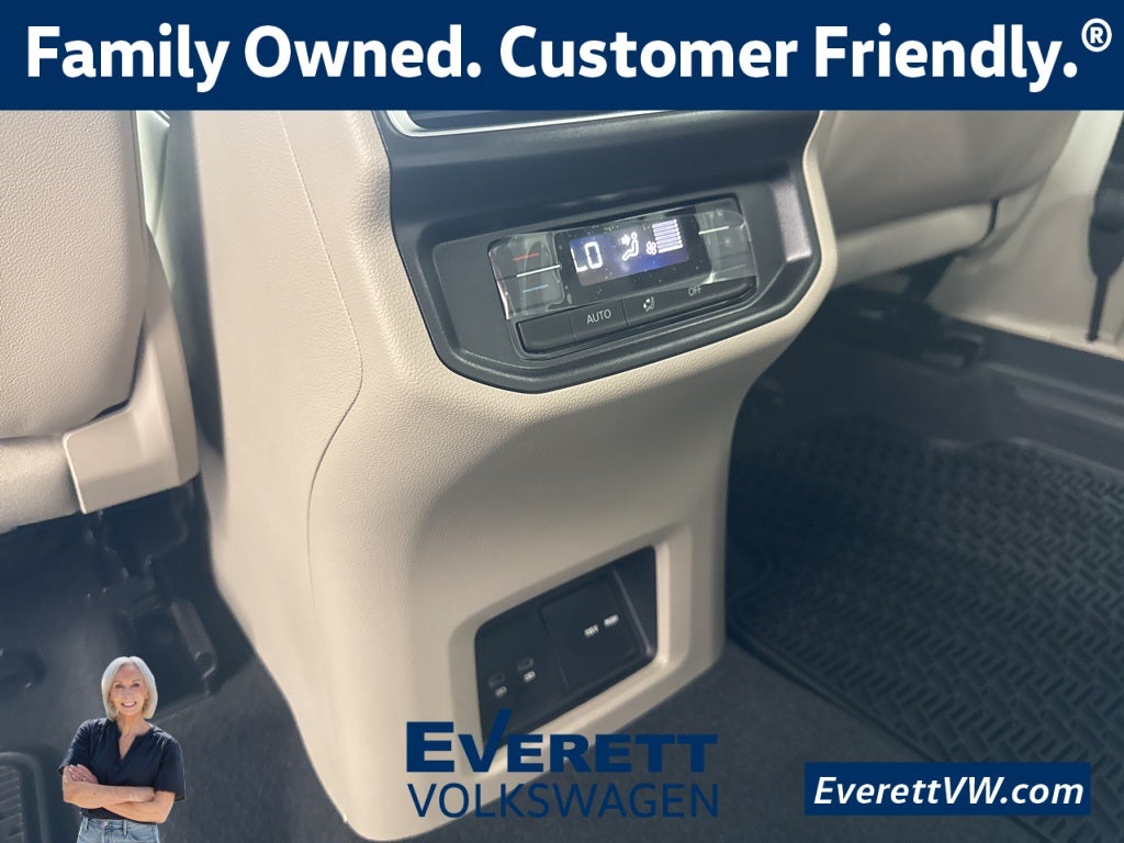 2026 Volkswagen Atlas 2.0T SE w/ Technology