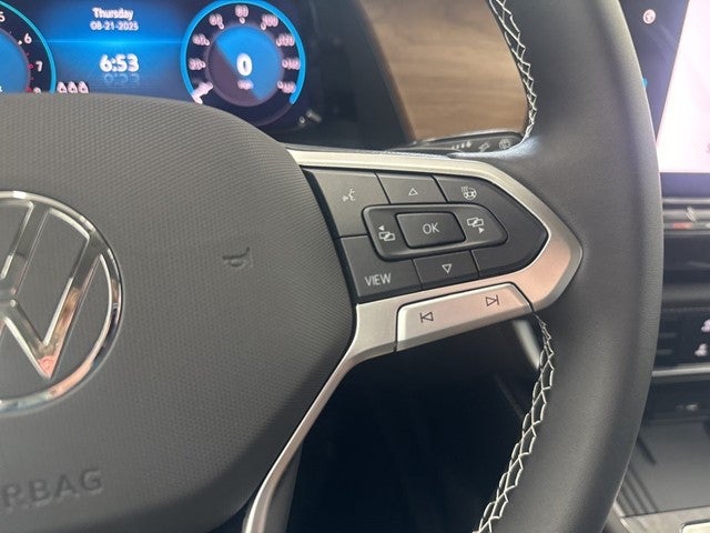 2026 Volkswagen Atlas 2.0T SE w/ Technology