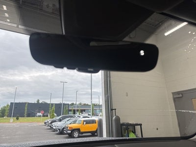 2026 Volkswagen Atlas 2.0T SE w/ Technology