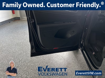 2026 Volkswagen Atlas Cross Sport 2.0T SE W/TECHNOLOGY