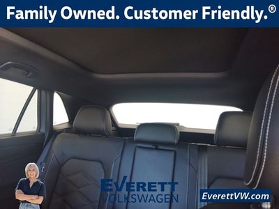 2026 Volkswagen Atlas Cross Sport 2.0T SE w/Technology