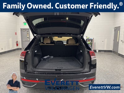 2026 Volkswagen Atlas Cross Sport 2.0T SE w/Technology