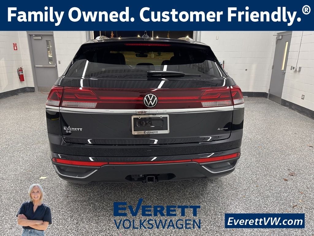 2026 Volkswagen Atlas Cross Sport 2.0T SE w/Technology