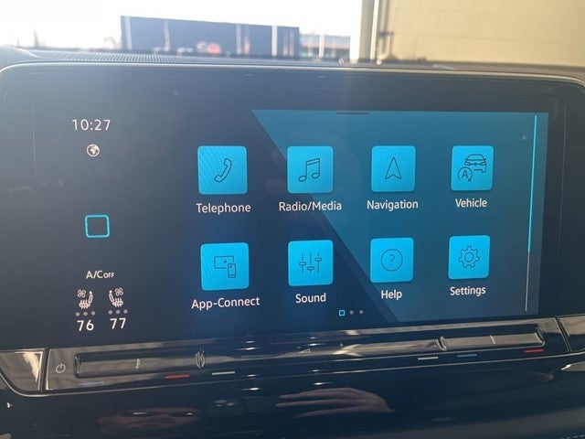 2026 Volkswagen Atlas Cross Sport 2.0T SE W/TECHNOLOGY