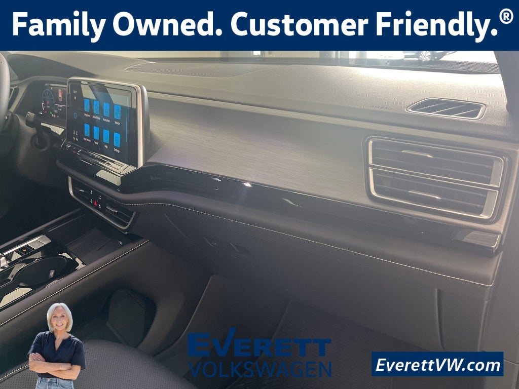 2026 Volkswagen Atlas Cross Sport 2.0T SE W/TECHNOLOGY