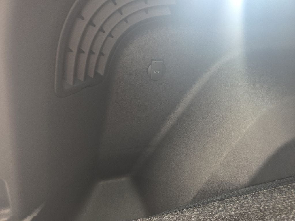 2026 Volkswagen Atlas Cross Sport SE w/Technology