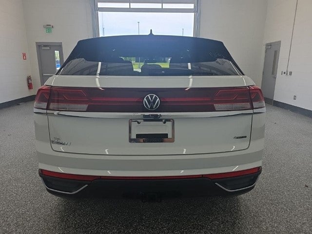 2026 Volkswagen Atlas Cross Sport SE w/Technology