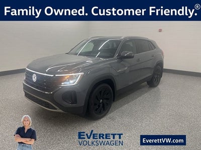 2026 Volkswagen Atlas Cross Sport 2.0T SE w/Technology