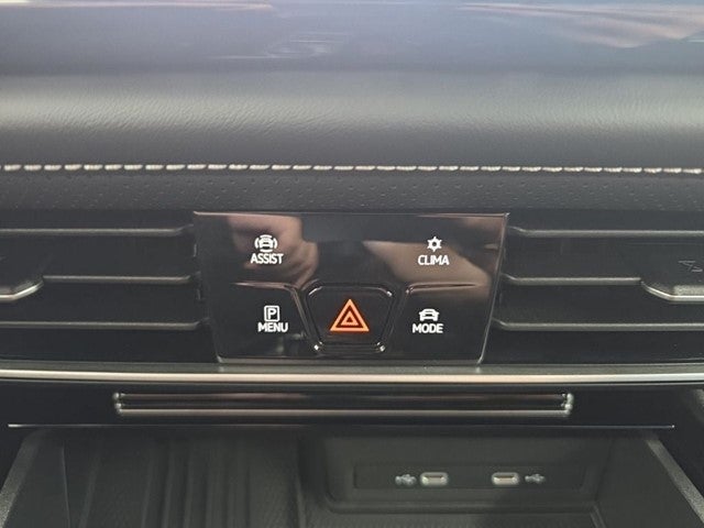 2026 Volkswagen Atlas Cross Sport SE w/Technology