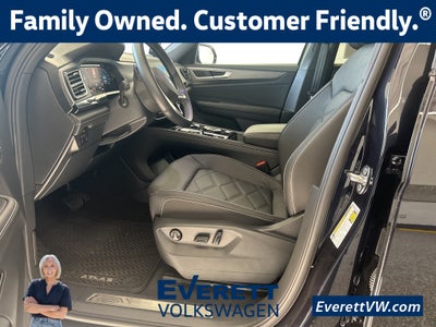 2025 Volkswagen Atlas Cross Sport 2.0T SE w/ Technology