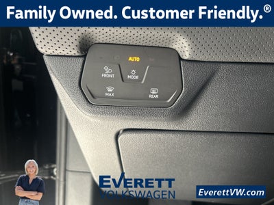 2025 Volkswagen Atlas Cross Sport 2.0T SE w/ Technology