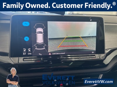 2025 Volkswagen Atlas Cross Sport 2.0T SE w/ Technology