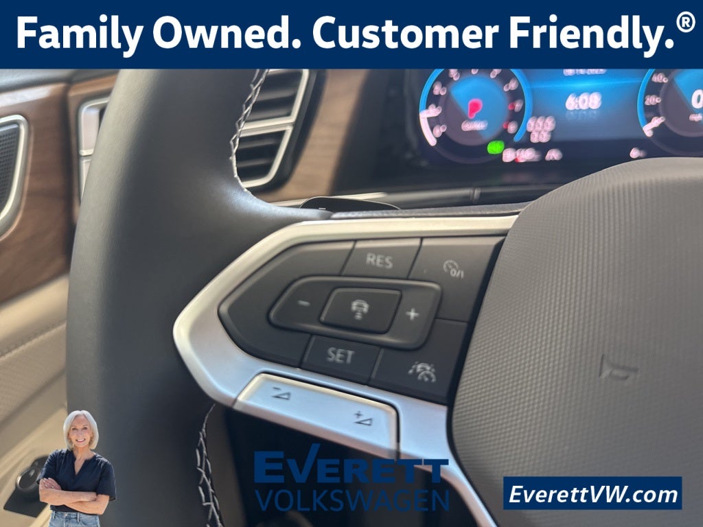 2026 Volkswagen Atlas 2.0T SE w/ Technology