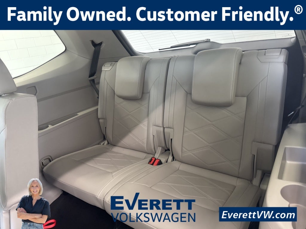 2026 Volkswagen Atlas 2.0T SE w/ Technology