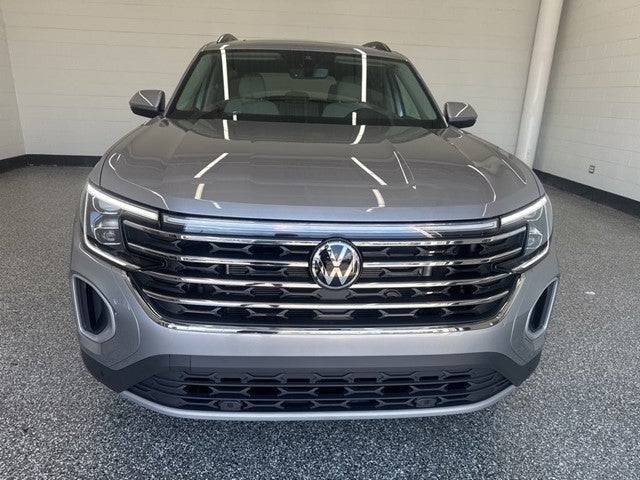 2026 Volkswagen Atlas 2.0T SE w/ Technology