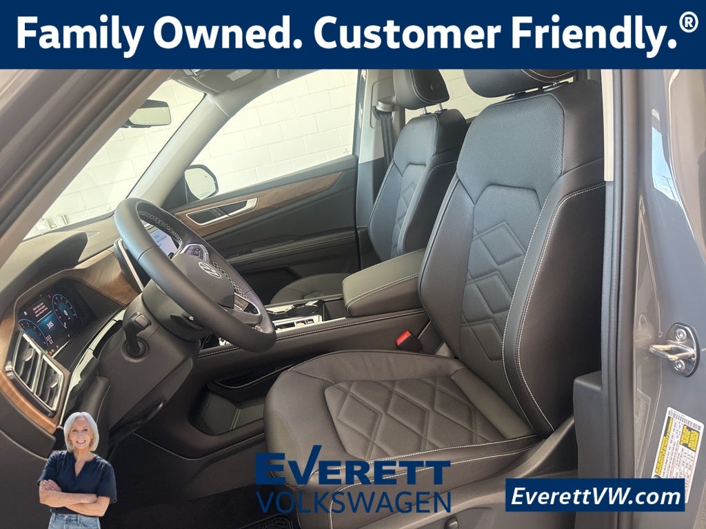 2026 Volkswagen Atlas 2.0T SE w/ Technology