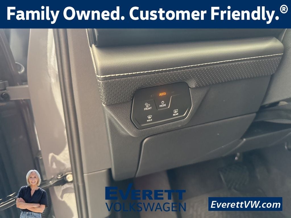 2026 Volkswagen Atlas 2.0T SE w/ Technology