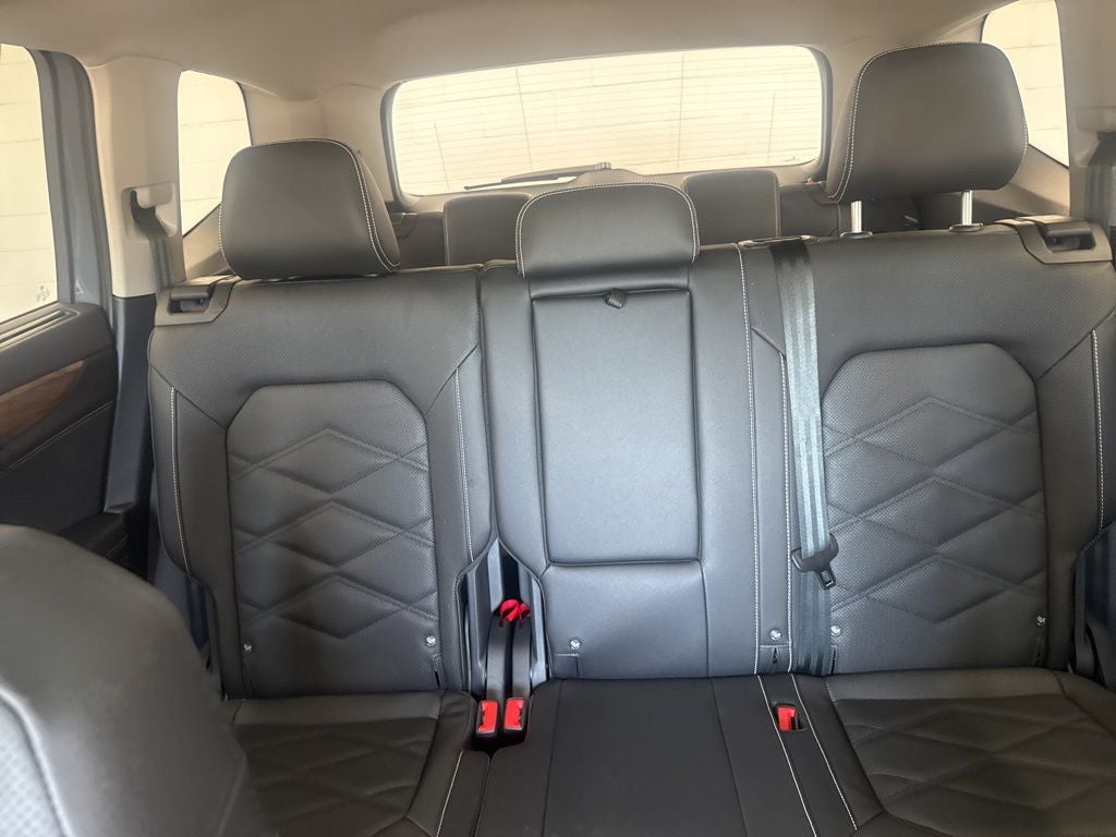 2026 Volkswagen Atlas 2.0T SE w/ Technology