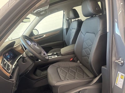 2026 Volkswagen Atlas 2.0T SE w/ Technology