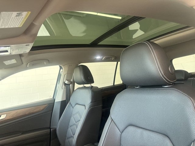 2026 Volkswagen Atlas 2.0T SE w/ Technology