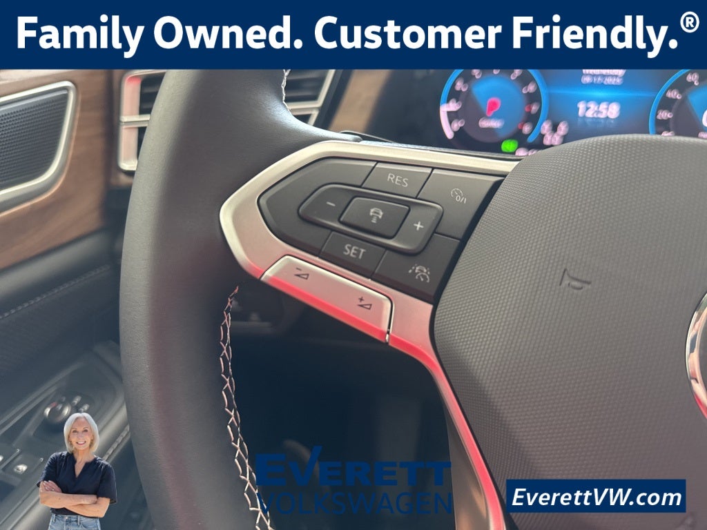 2026 Volkswagen Atlas 2.0T SE w/ Technology