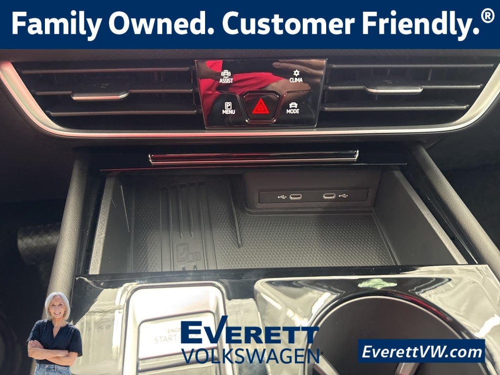 2026 Volkswagen Atlas 2.0T SE w/ Technology