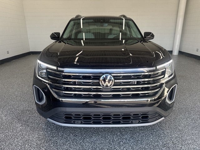 2026 Volkswagen Atlas 2.0T SE w/ Technology