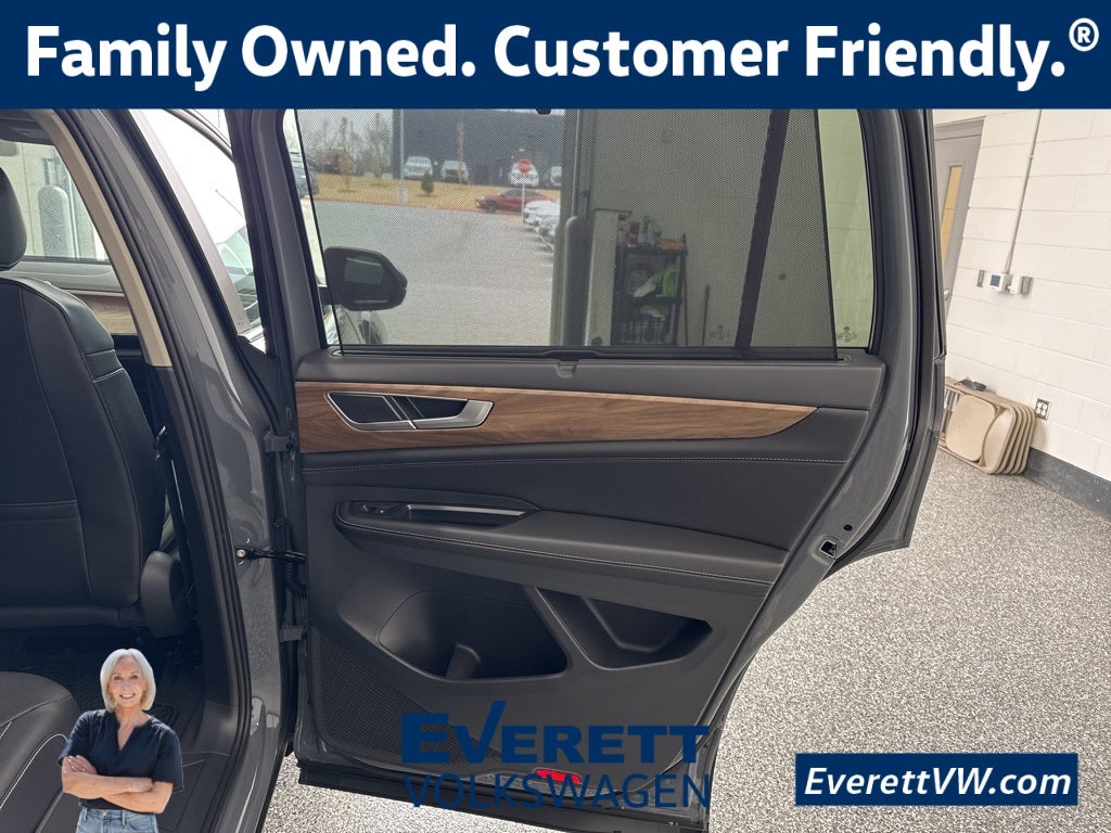 2026 Volkswagen Atlas 2.0T SE w/ Technology