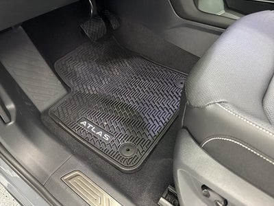 2026 Volkswagen Atlas 2.0T SE w/ Technology