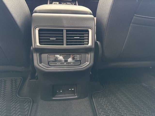 2026 Volkswagen Atlas 2.0T SE w/ Technology