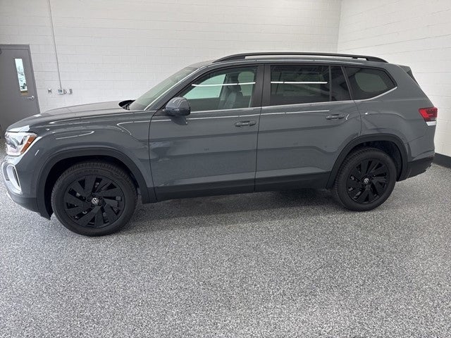 2026 Volkswagen Atlas 2.0T SE w/ Technology