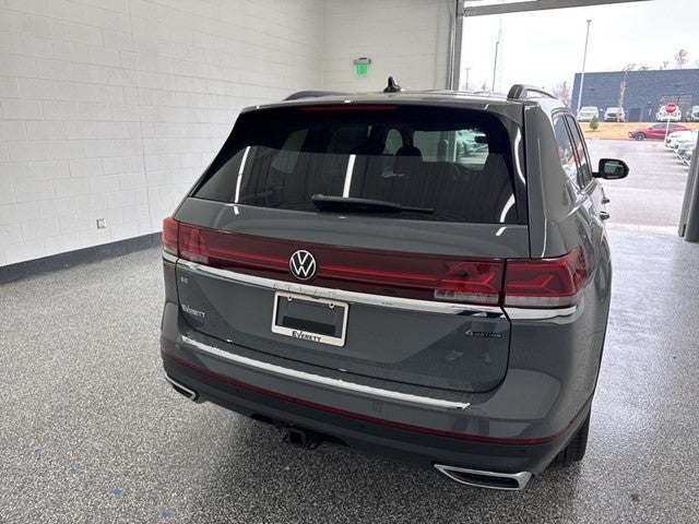 2026 Volkswagen Atlas 2.0T SE w/ Technology
