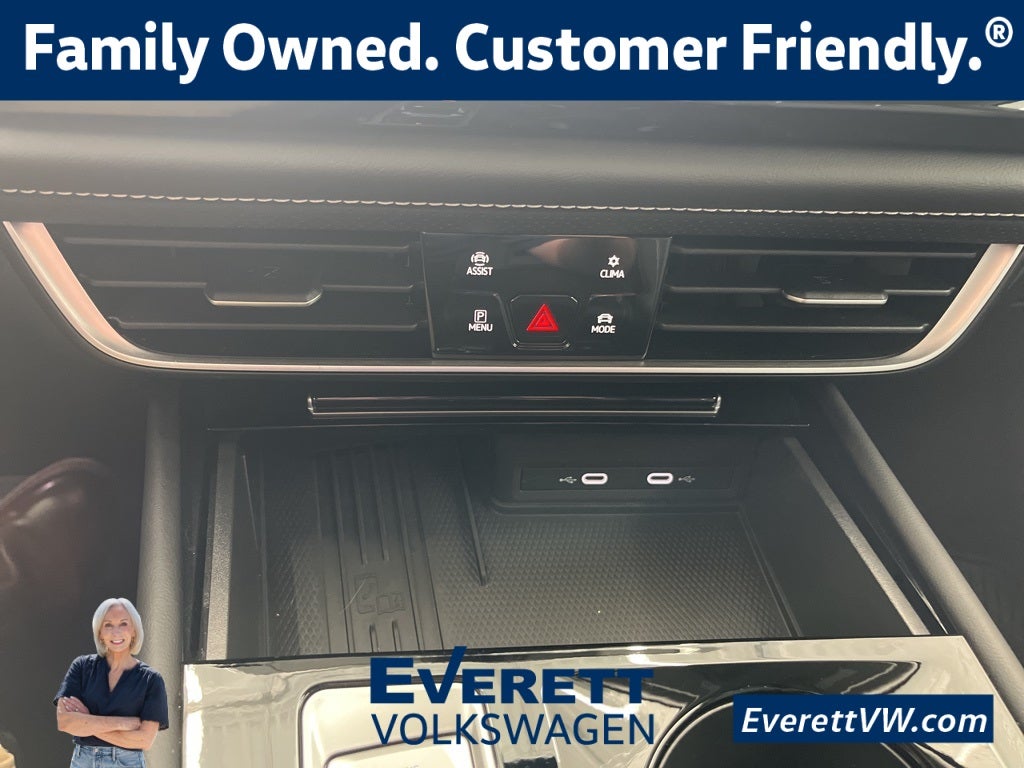 2025 Volkswagen Atlas 2.0T SE