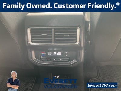 2025 Volkswagen Atlas 2.0T SE