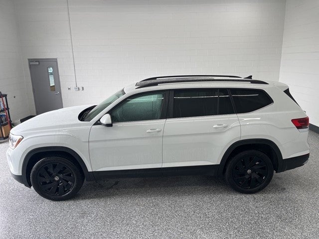 2025 Volkswagen Atlas 2.0T SE