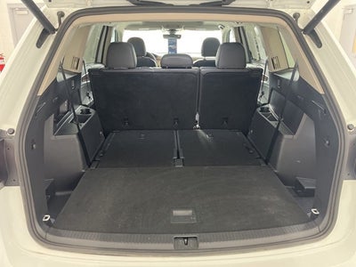 2025 Volkswagen Atlas 2.0T SE