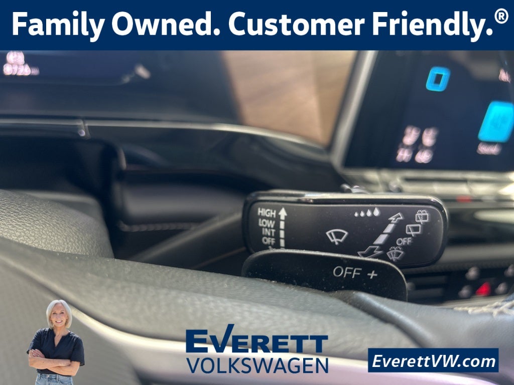 2025 Volkswagen Atlas 2.0T SE