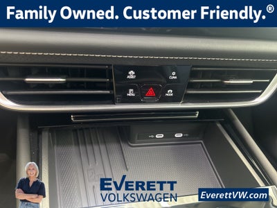 2025 Volkswagen Atlas 2.0T SE