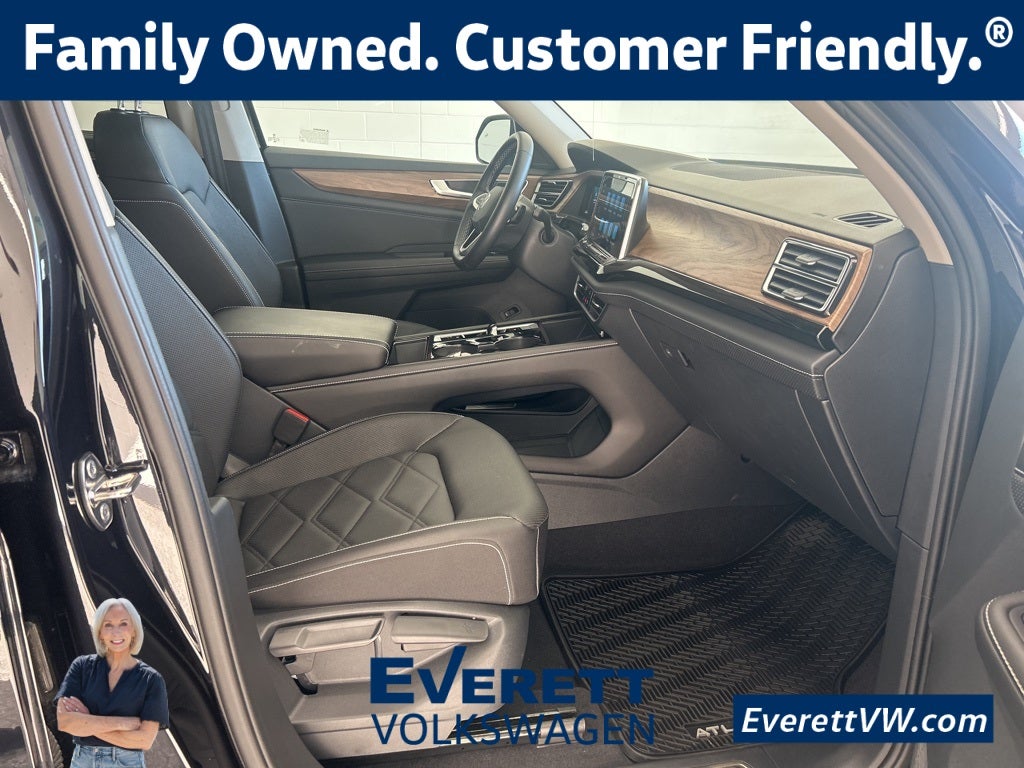 2025 Volkswagen Atlas 2.0T SE