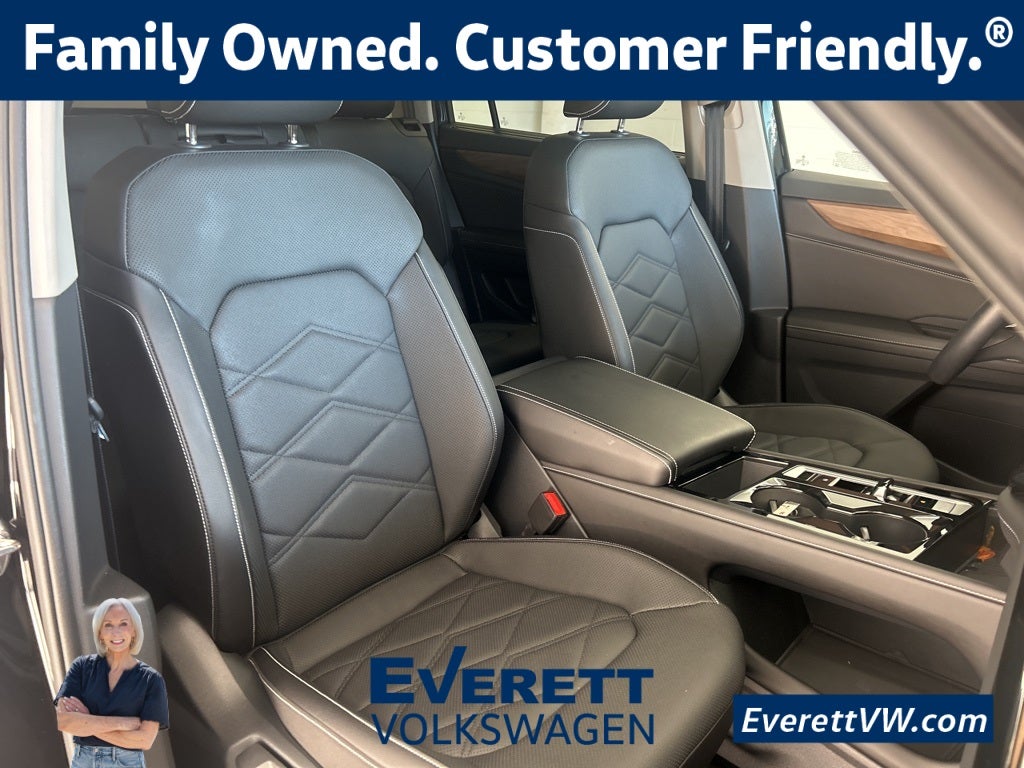 2025 Volkswagen Atlas 2.0T SE