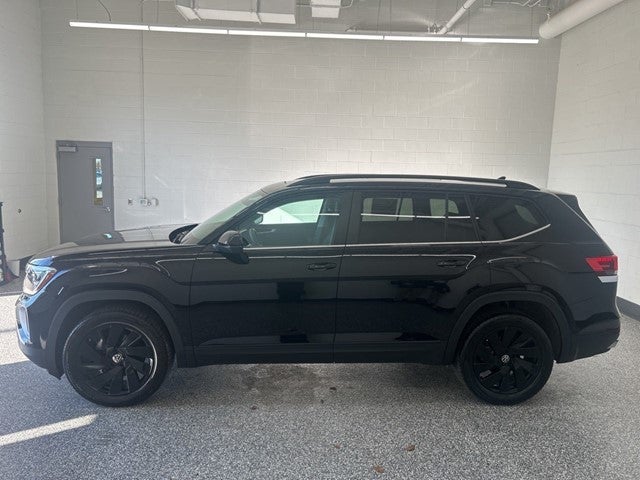 2025 Volkswagen Atlas 2.0T SE