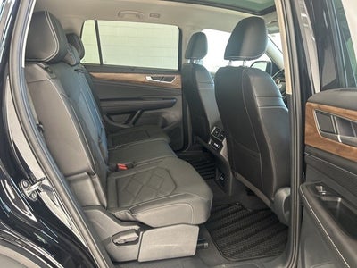 2025 Volkswagen Atlas 2.0T SE