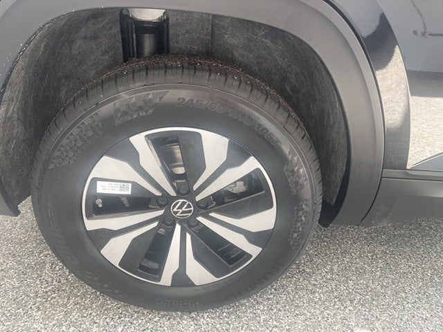 2026 Volkswagen Atlas Cross Sport 2.0T SE